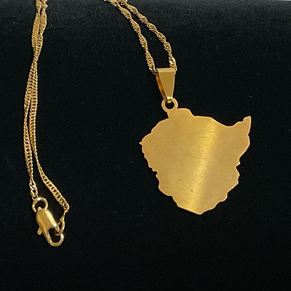 ZIMBABWE MAP PENDANT 18k Gold Plated - Picture 9 of 12